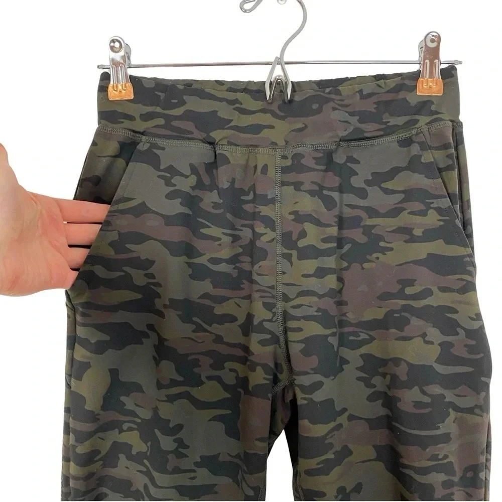 Alphalete Camo Jogger Pants Womens XS Small High Rise Green Camouflage Athletic